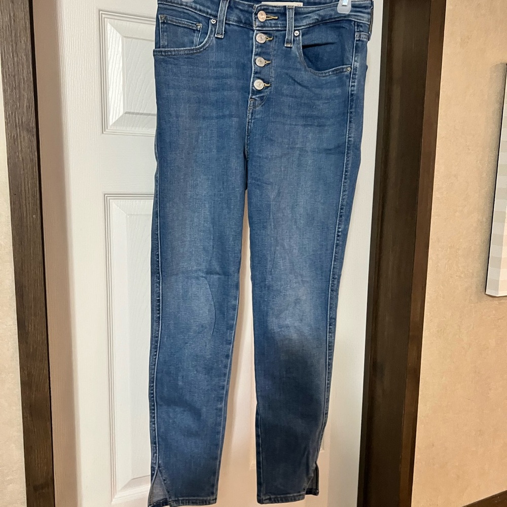 Levi's Blue High Rise Jeans with Classic Indigo Wash